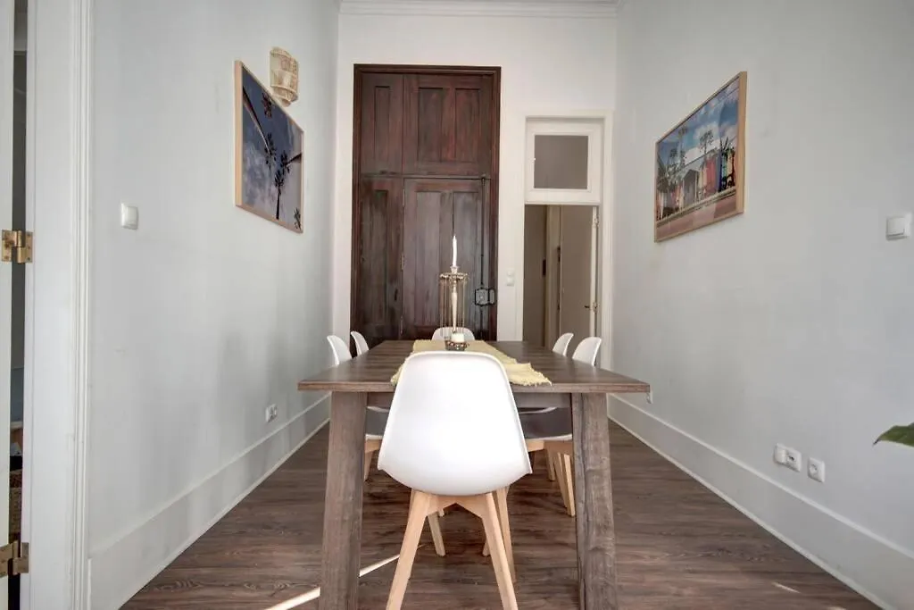 Unique Sao Bento Apartment Ideal For A Group Lisbon