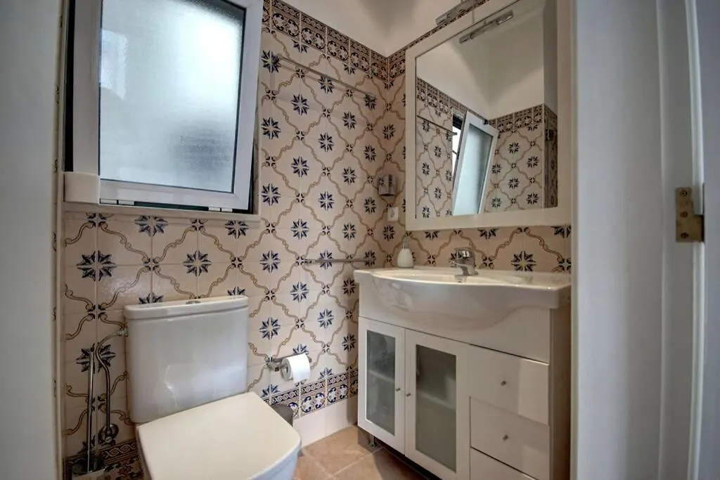 Unique Sao Bento Apartment Ideal For A Group Lisbon