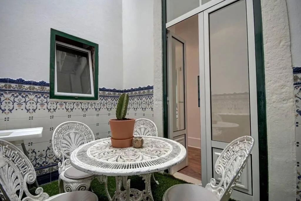 Unique Sao Bento Apartment Ideal For A Group Lisbon Portugal
